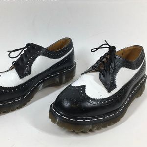 Dr. Martens womens brouge size 8